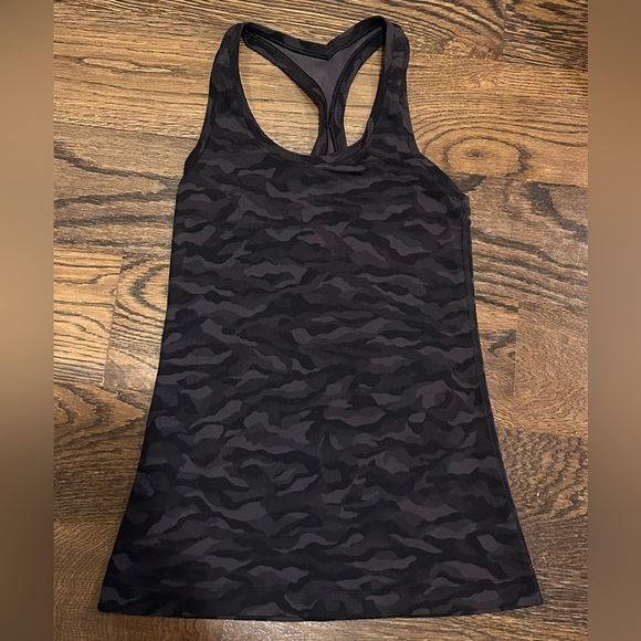 Lululemon Camo Tank - Picture 1 of 2
